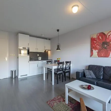 Apartment With Garden
